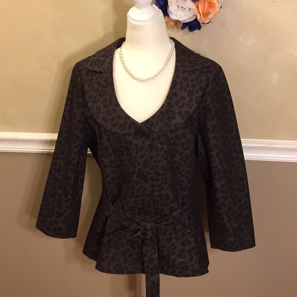 NWOT Sandro Sportswear animal print belted blazer